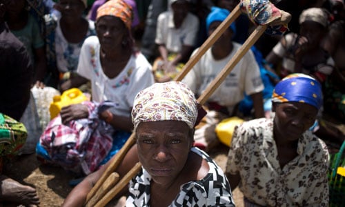 Cyclone Idai woman with disability (c) Karel Prinsloo / Age International